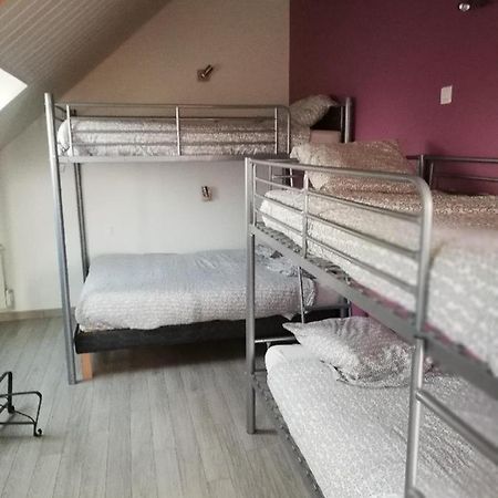 Les Fermiers Bed and Breakfast Giremoutiers Buitenkant foto